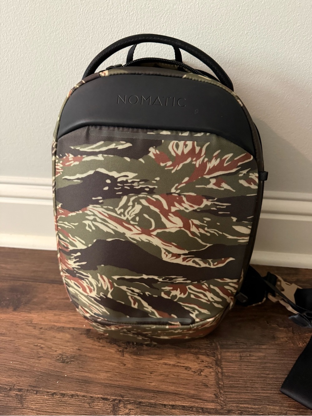 Men’s Camo Sling Backpack - Olive Camo